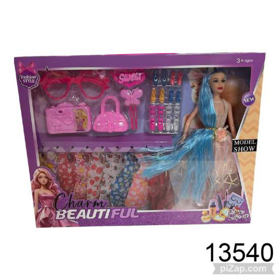 Imagen de MUÑECA C/VESTIDOS Y ACCESORIOS 6.26